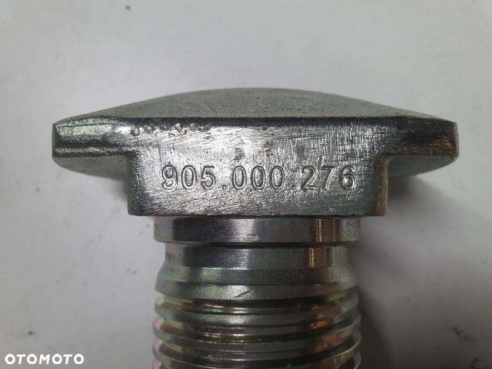 Śruba zamka trzpień sworzeń obrotowy rygla kontener    Jost  R 405 VAK TR52X5 L123 905000276 - 3