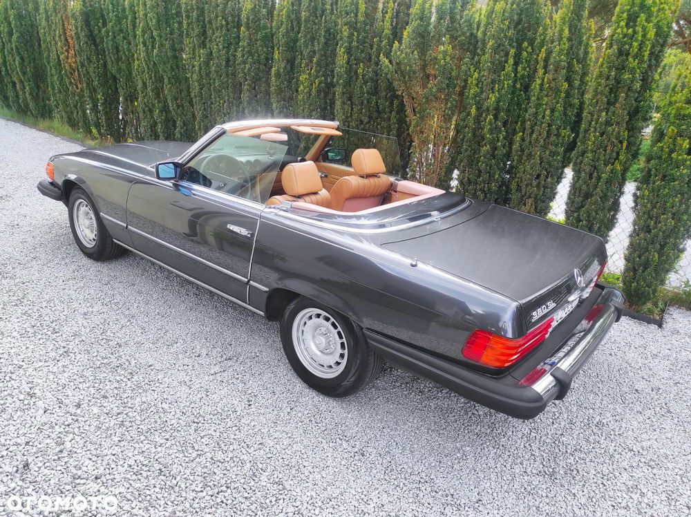 Mercedes-Benz SL - 6