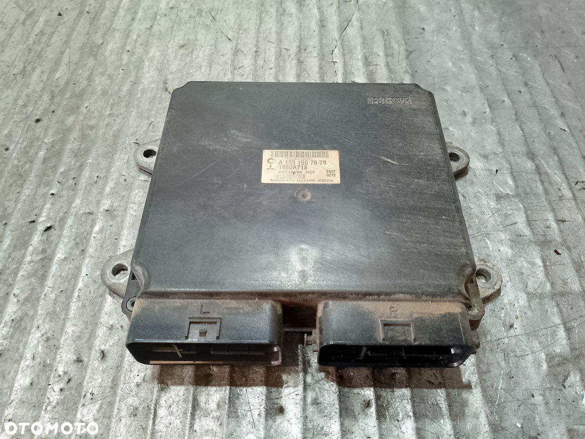 KOMPUTER, STEROWNIK MITSUBISHI COLT VI CABRIO A1351507679 1860A718 - 1