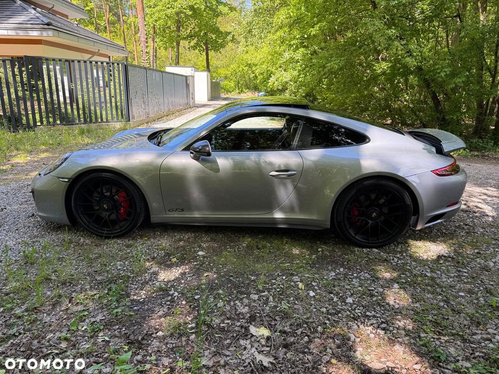 Porsche 911 Carrera 4 GTS PDK - 5