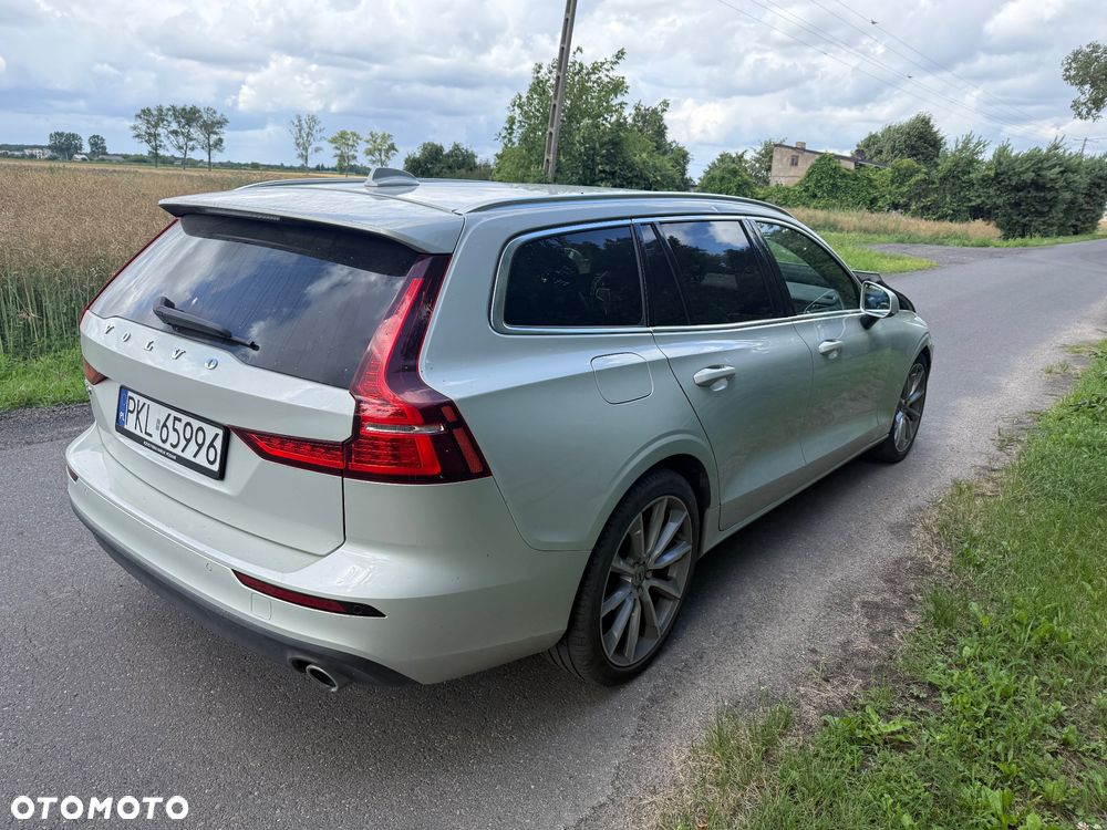 Volvo V60 D3 Geartronic Momentum - 11