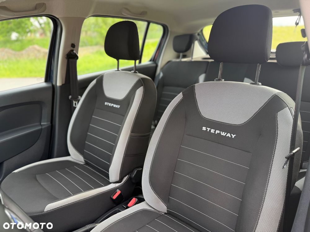 Dacia Sandero Stepway 0.9 TCe Laureate S&S - 19