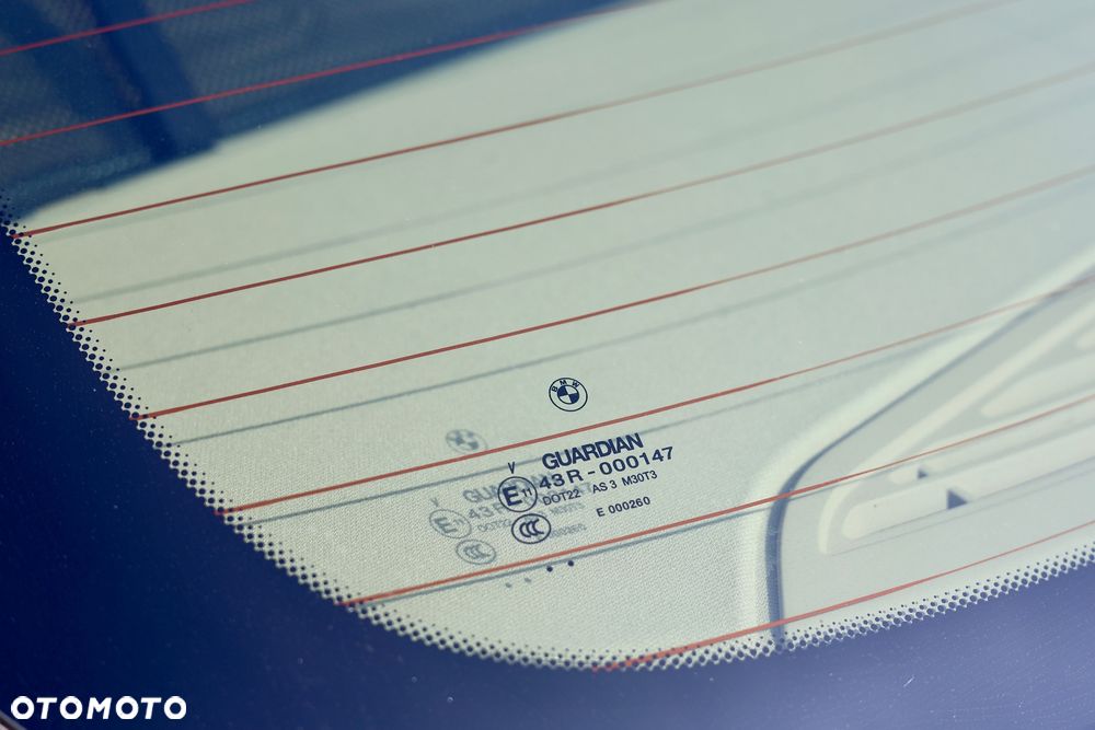 BMW Seria 5 525d - 33