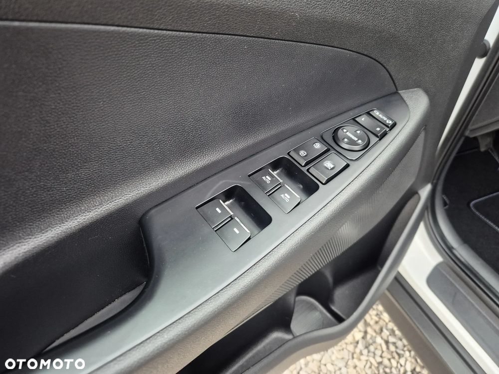 Hyundai Tucson 1.6 GDI BlueDrive Comfort 2WD - 28