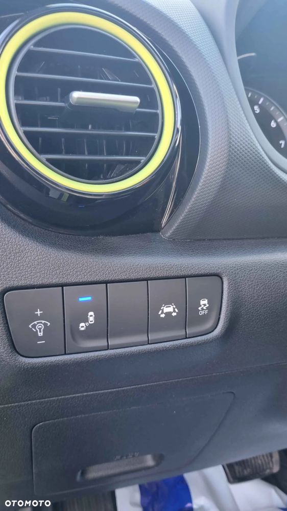 Hyundai Kona 1.6 T-GDI DCT 4WD Unique - 18