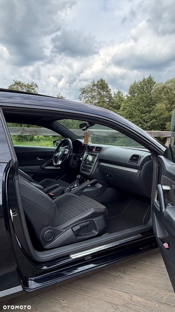 Volkswagen Scirocco 2.0 TDI DSG - 14