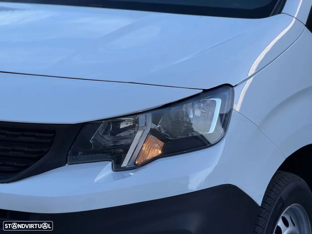 Peugeot Partner 1.5 BlueHDi 100HP L2 3L - 4