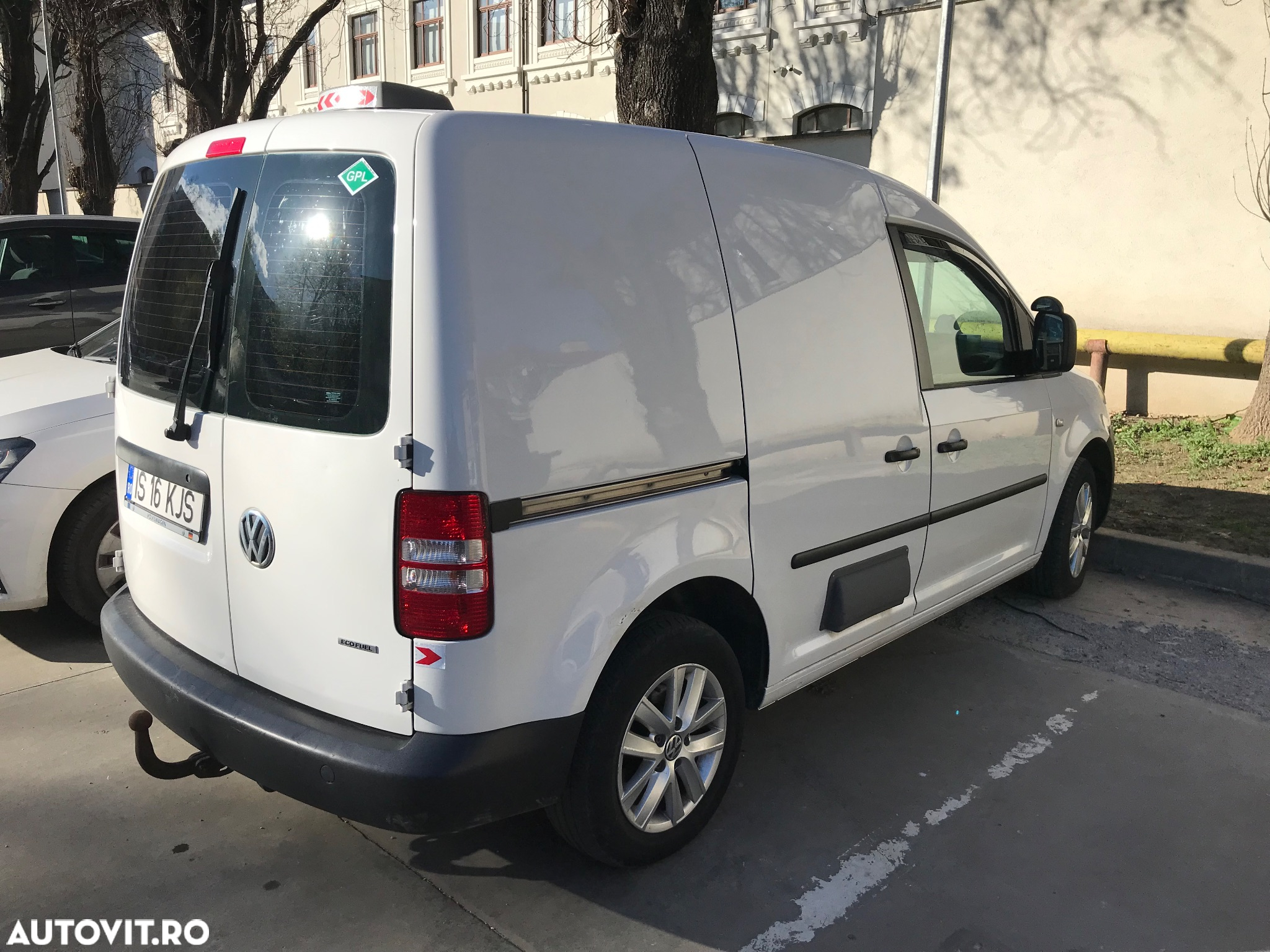 Volkswagen Caddy - 2