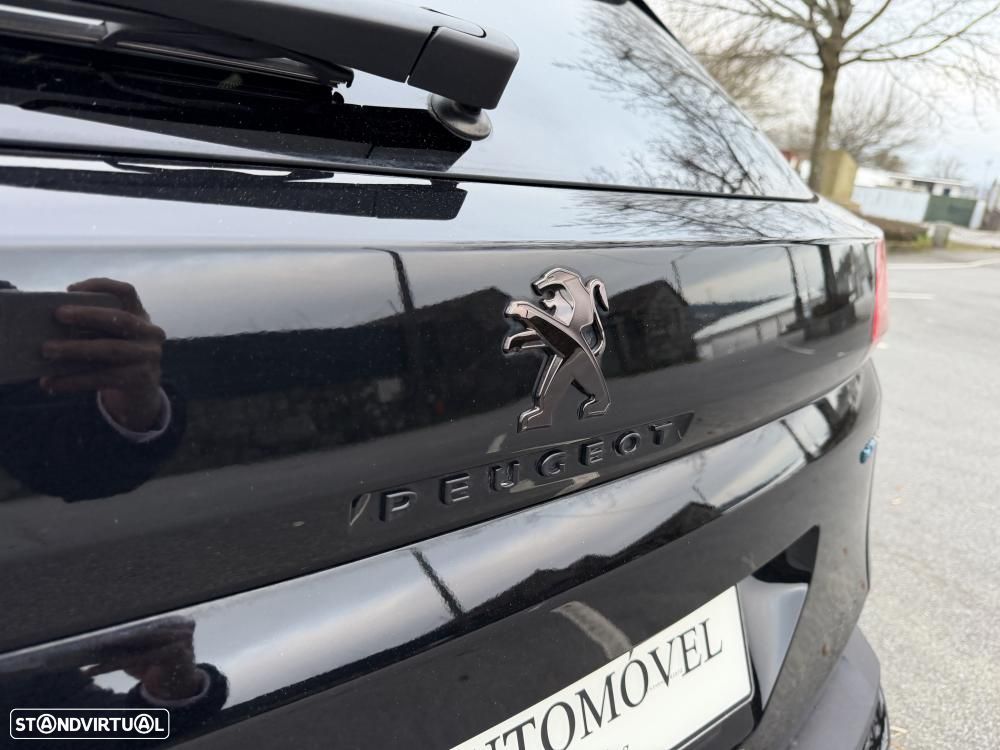 Peugeot 3008 1.6 Hybrid GT Pack e-EAT8 - 15