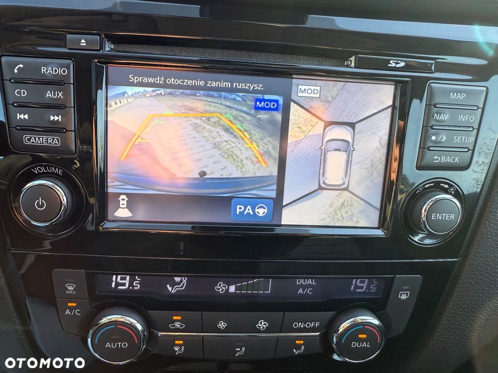 Nissan X-Trail 1.6 DCi Tekna 2WD Xtronic 7os - 11