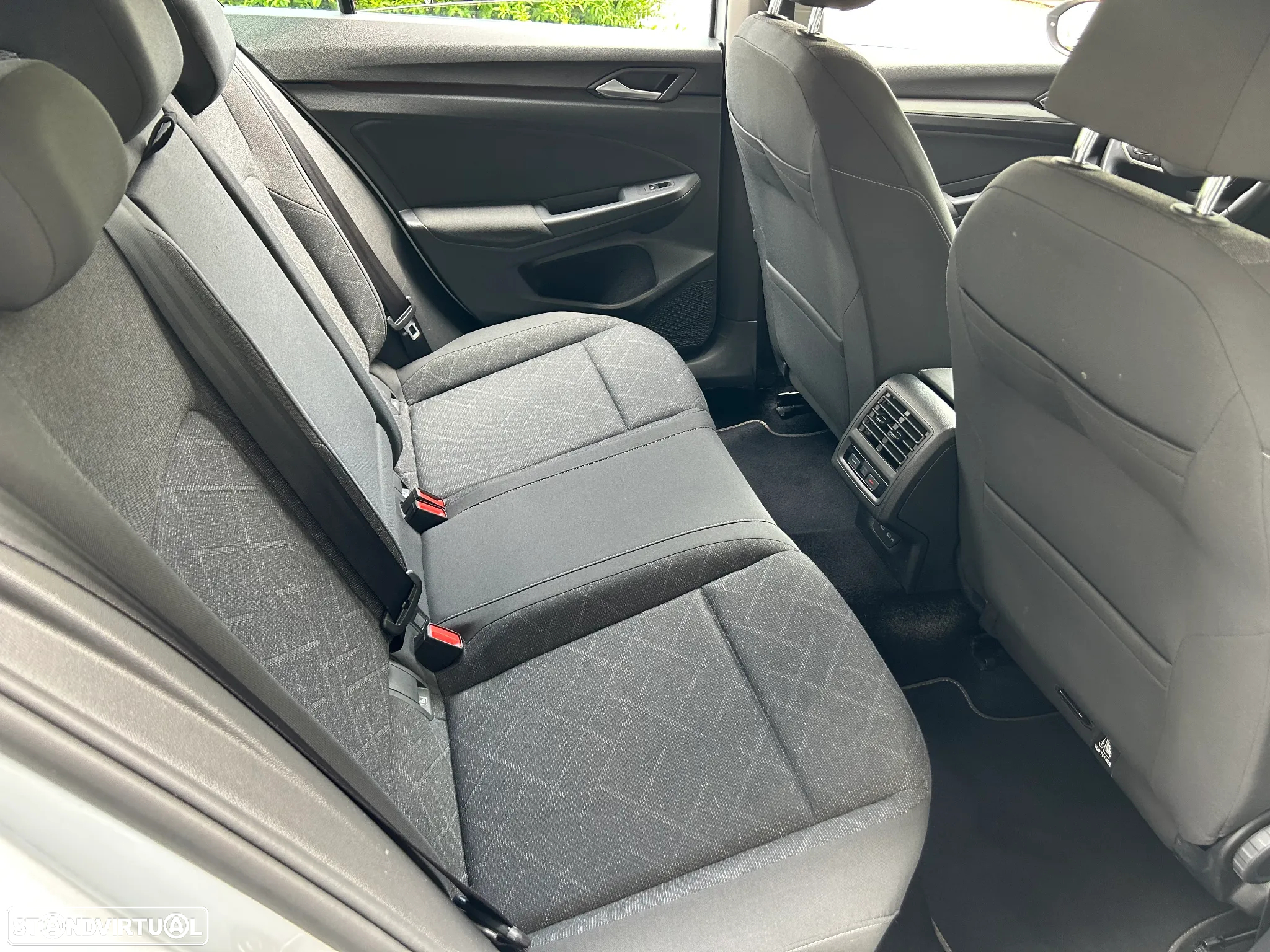 VW Golf 2.0 TDI Life - 20