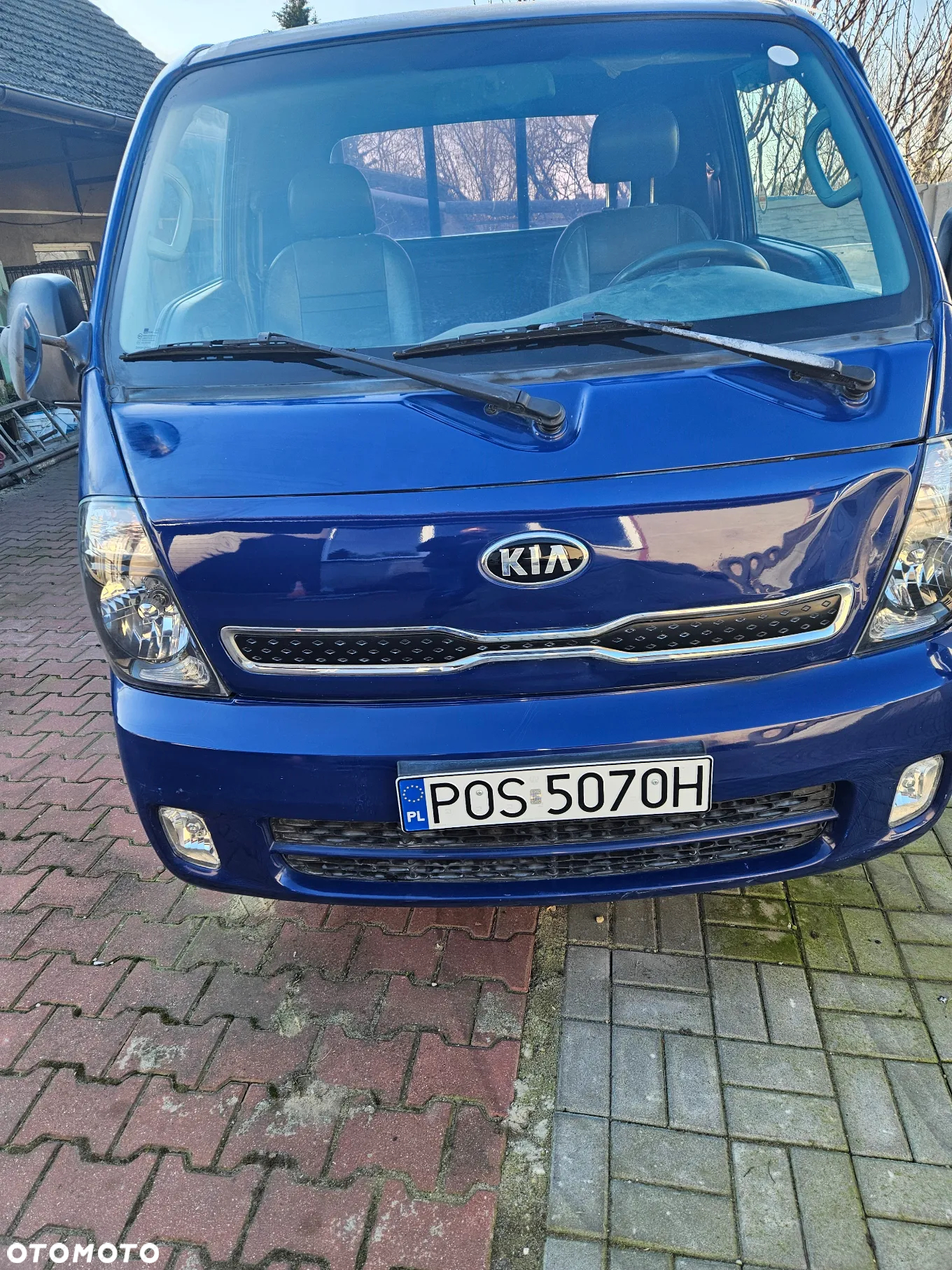 Kia K2500 Bongo 3 - 12