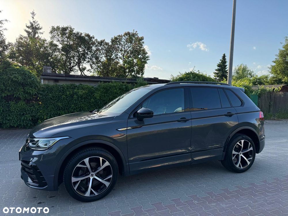 Volkswagen Tiguan 2.0 TDI SCR 4MotION DSG R-Line - 14
