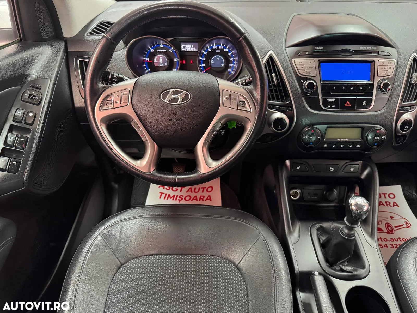 Hyundai ix35 - 8