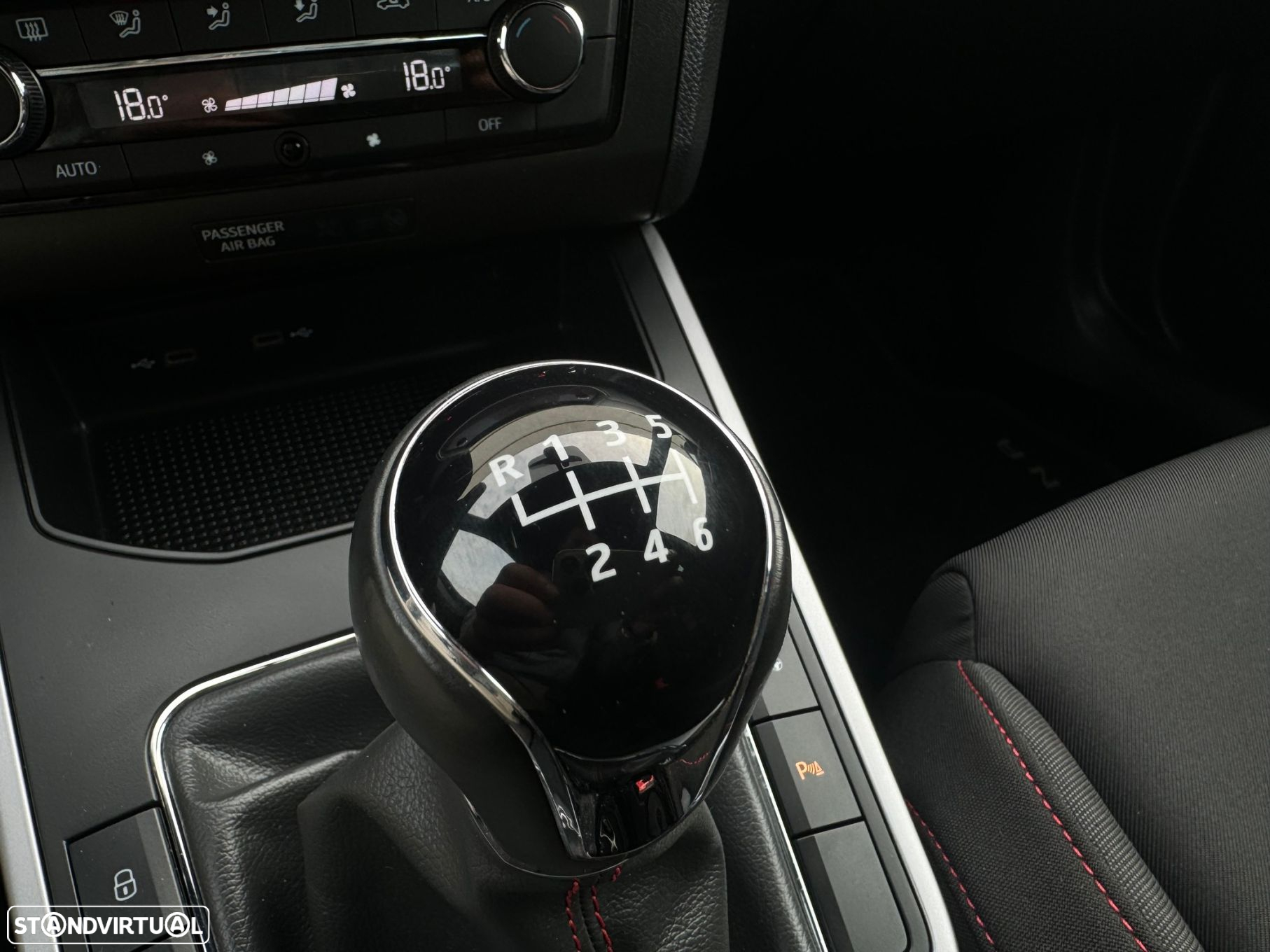 SEAT Arona 1.0 TSI FR - 25