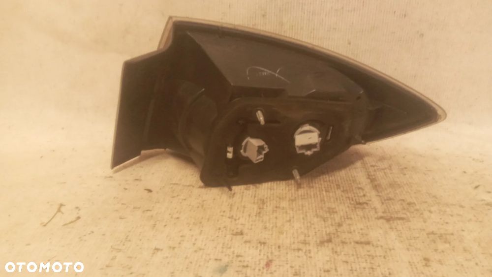 * LAMPA TYLNA LEWA TYŁ LEWO MAZDA 3 HB LIFT - 5