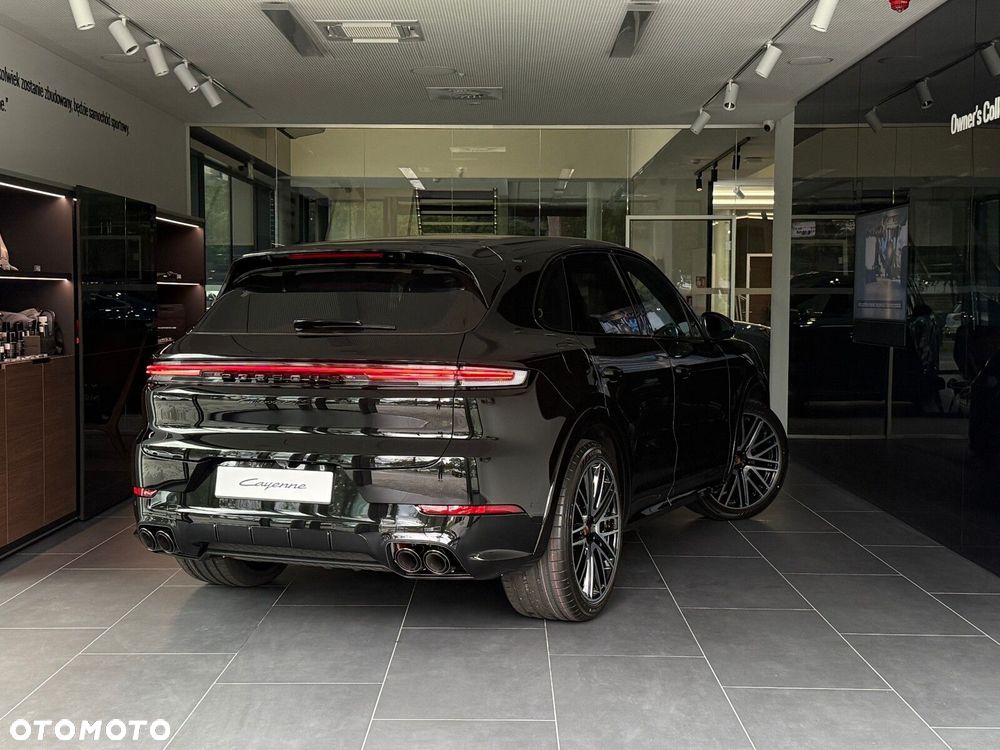 Porsche Cayenne - 7