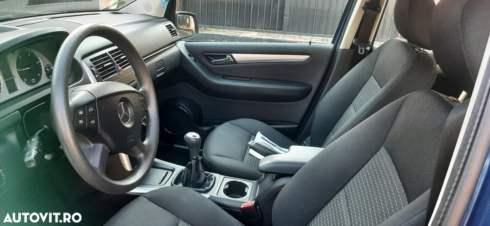 Mercedes-Benz B 180 CDI - 11