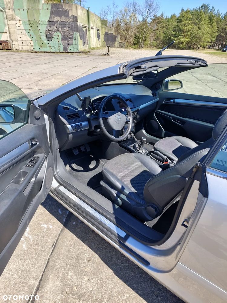 Opel Astra - 20