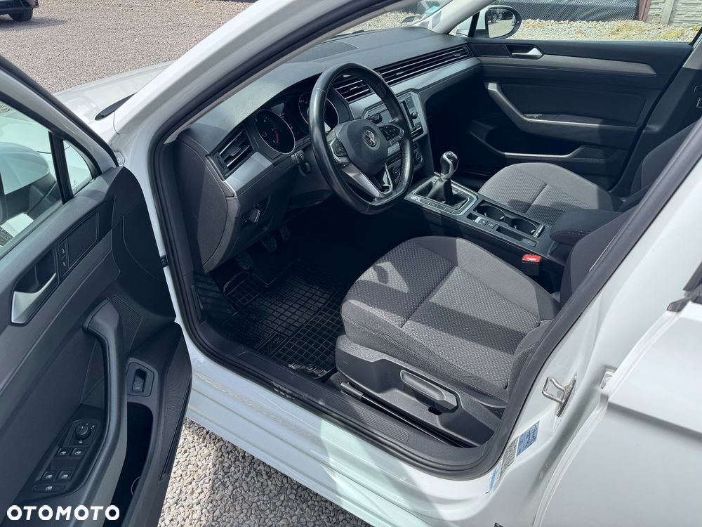 Volkswagen Passat 2.0 TDI EVO Business - 13