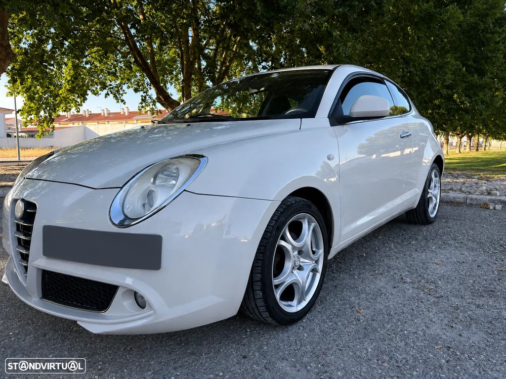 Alfa Romeo MiTo 1.6 JTD Distinctive - 4