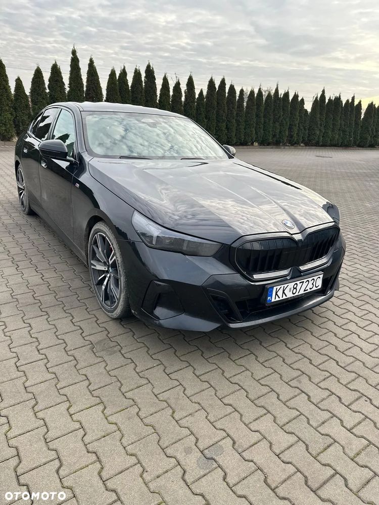 BMW Seria 5 520d xDrive mHEV M Sport - 2