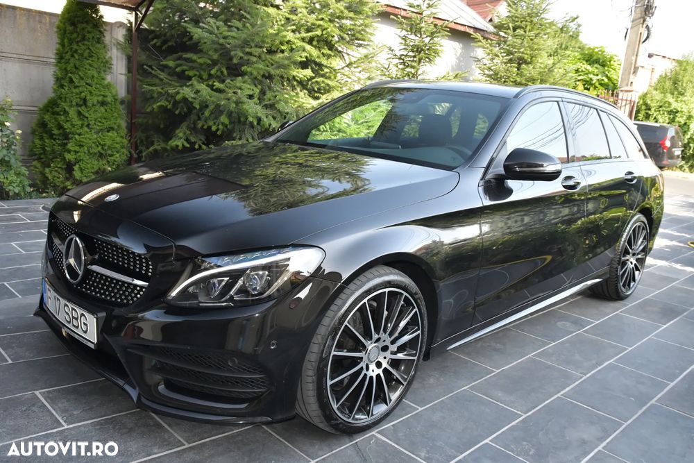 Mercedes-Benz C 220 d 4Matic T 7G-TRONIC AMG Line - 31