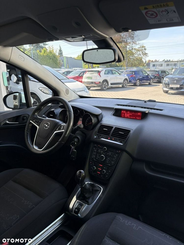 Opel Meriva - 12