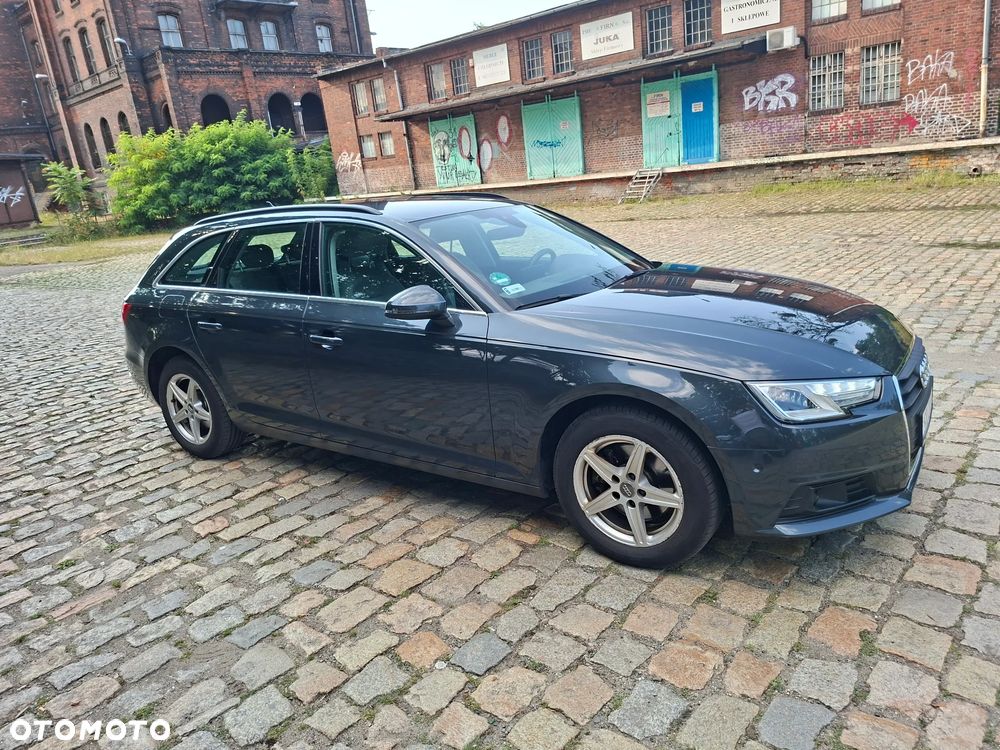 Audi A4 Avant 2.0 TDI S tronic - 20