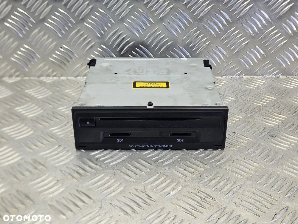 VW TOUAREG 7P 10-18R STEROWNIK NAWIGACJA MMI CZYTNIK SSD 7P6035666B - 1
