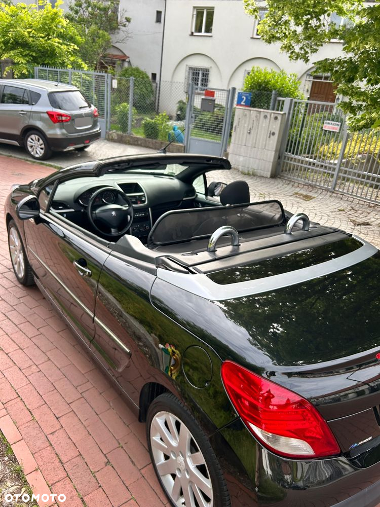 Peugeot 207 - 16