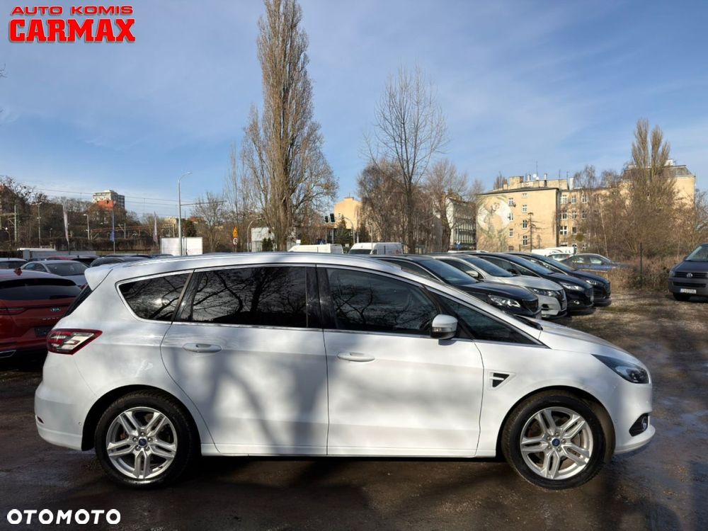 Ford S-Max - 8