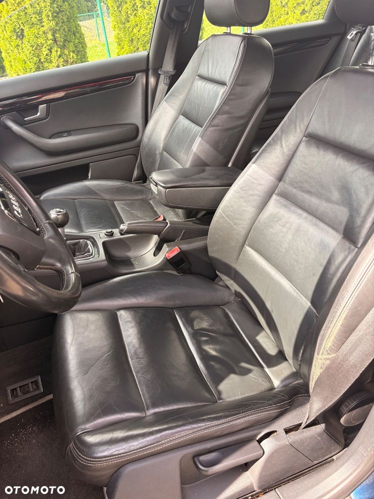 Audi A4 Avant 2.0 TDI - 7