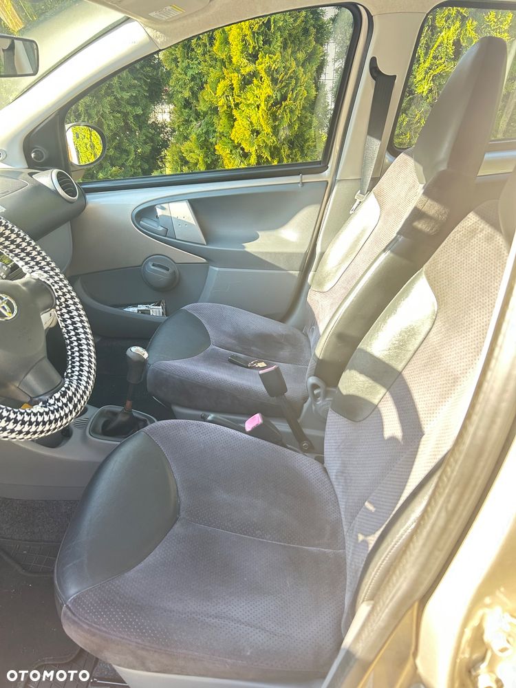 Toyota Aygo 1.0 VVT-i Black - 5