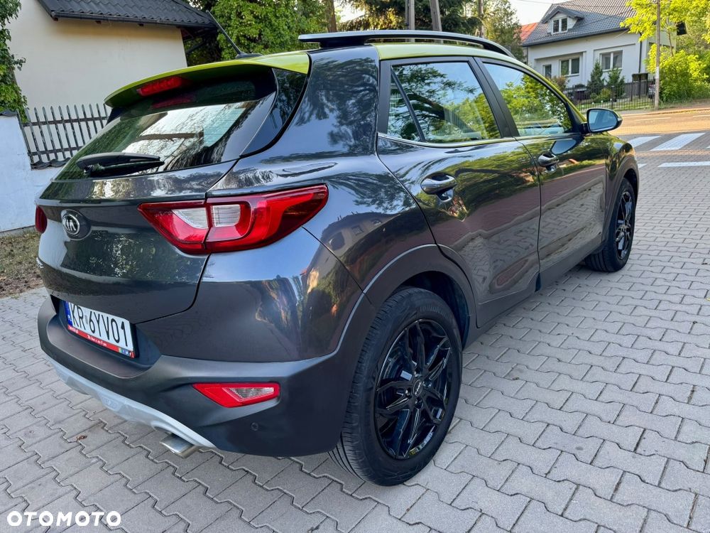 Kia Stonic - 4