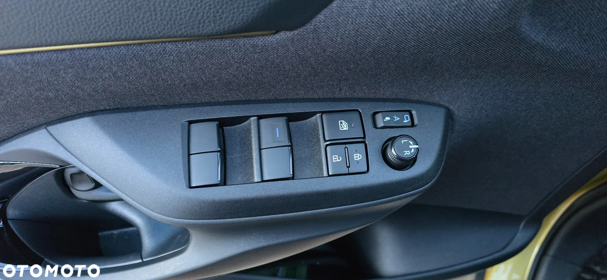 Toyota Yaris Cross - 11