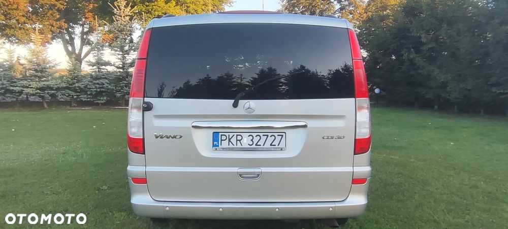 Mercedes-Benz Viano 2.8 CDI Ambiente (d³ugi) - 4