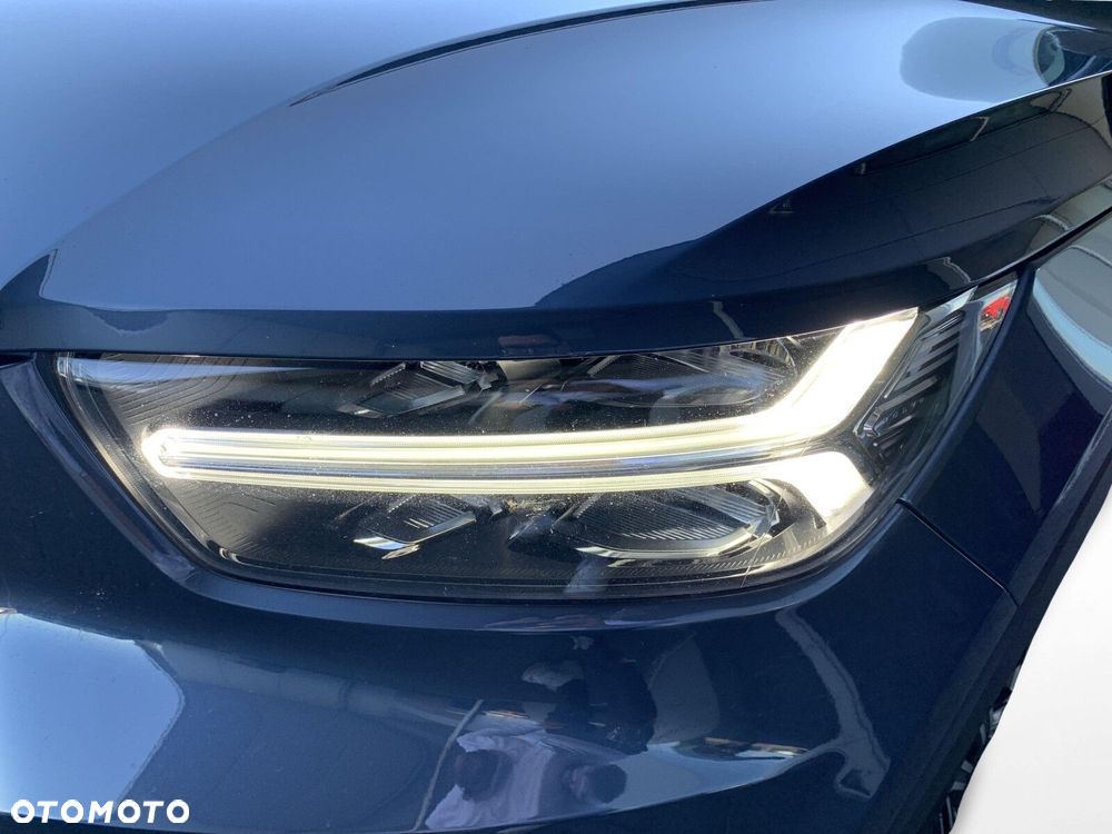 Volvo XC 40 - 32