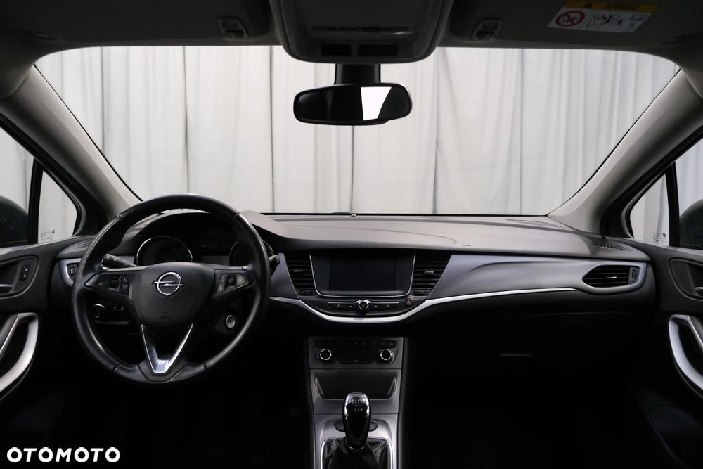 Opel Astra V 1.4 T Enjoy - 21