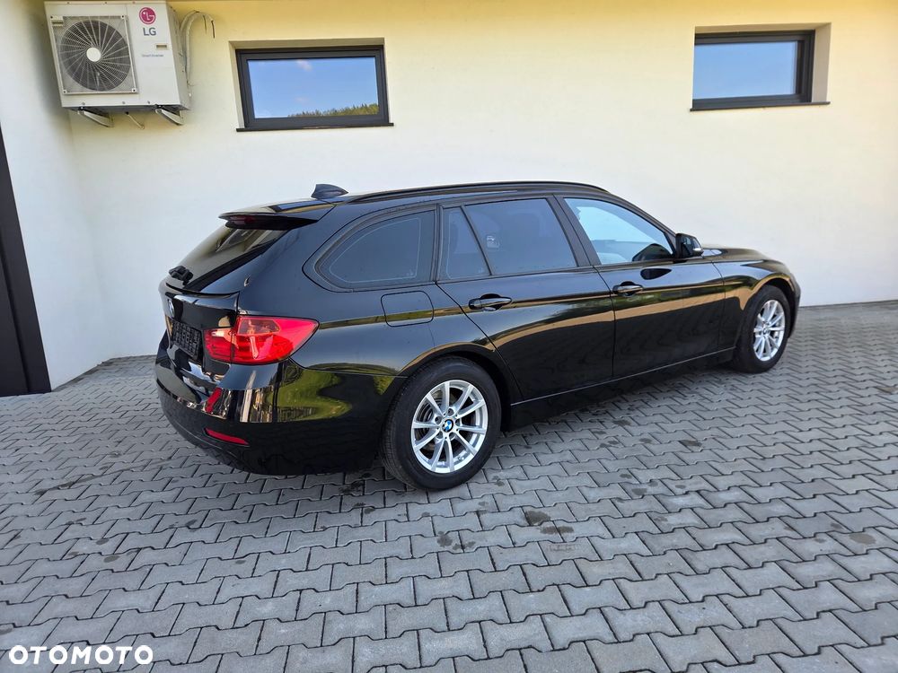 BMW Seria 3 - 17