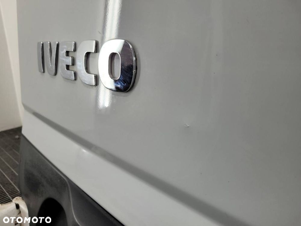 DRZWI TYLNE LEWE IVECO DAILY VI KOMPLETNE L2H3 - 7