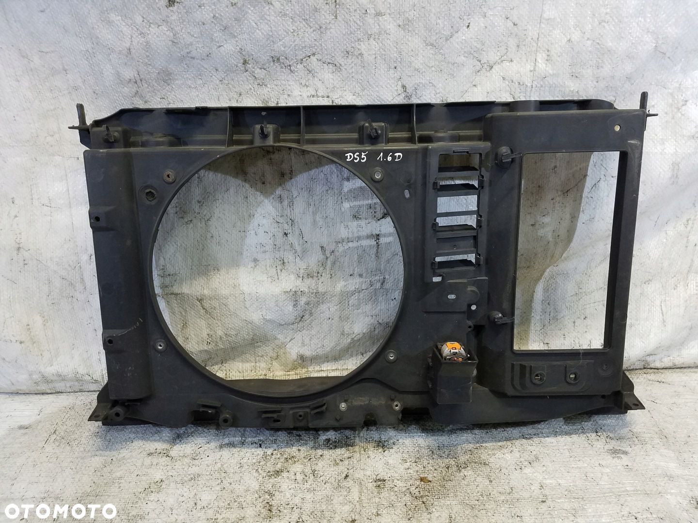 PAS PRZEDNI WZMOCNIENIE CITROEN DS5 1.6 HDI - 1