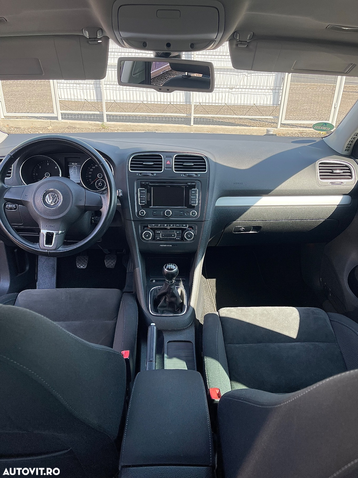 Volkswagen Golf 2.0 TDI DPF Highline - 7