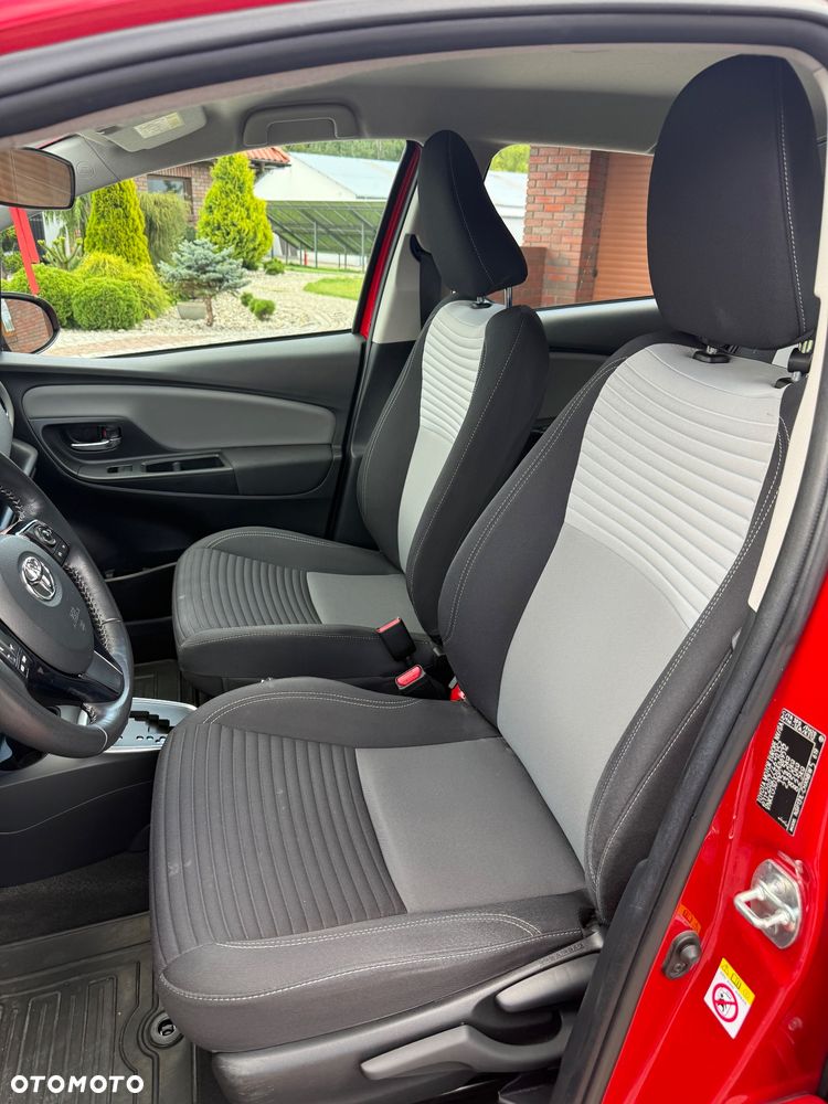 Toyota Yaris 1.5 Premium CVT - 9