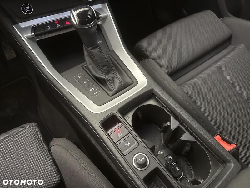 Audi Q3 35 TFSI mHEV S tronic - 22