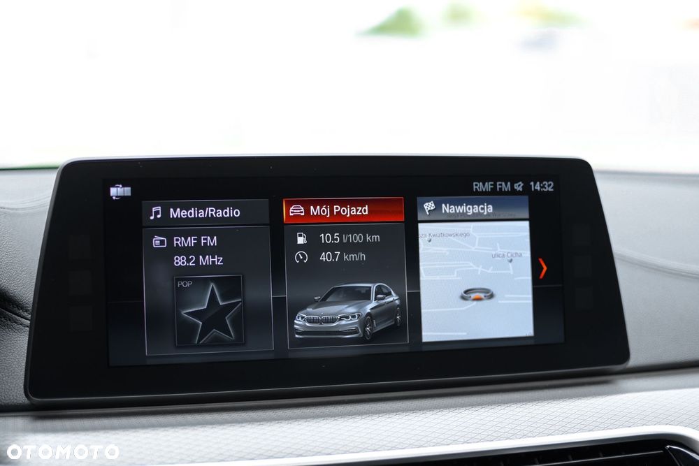 BMW Seria 5 540i xDrive Sport Line - 15