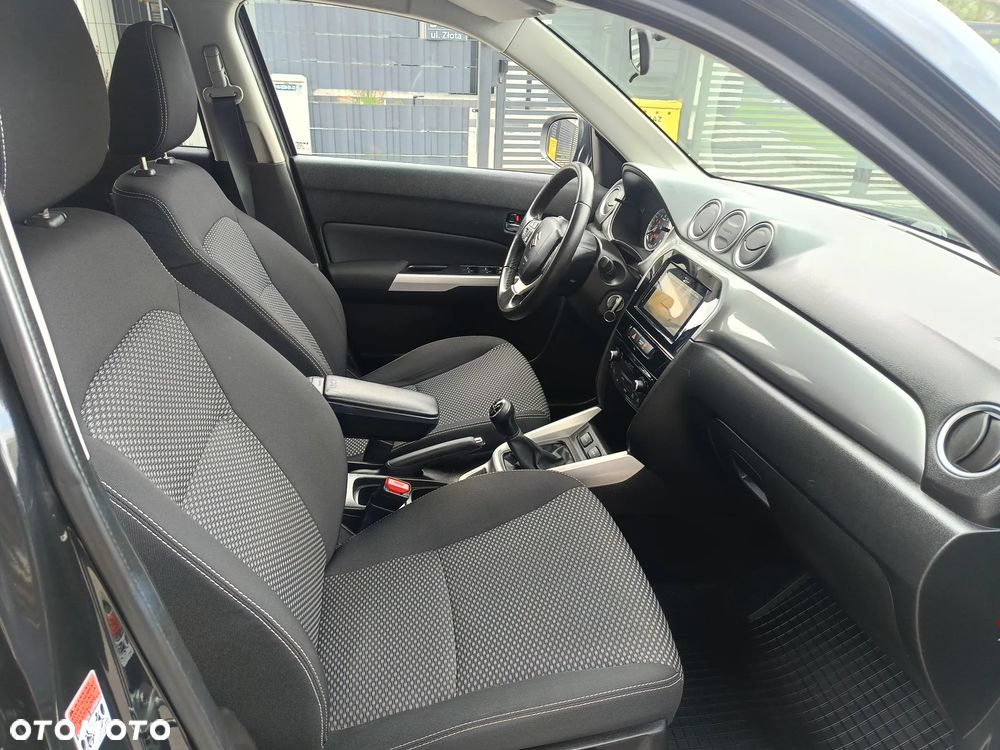 Suzuki Vitara - 19