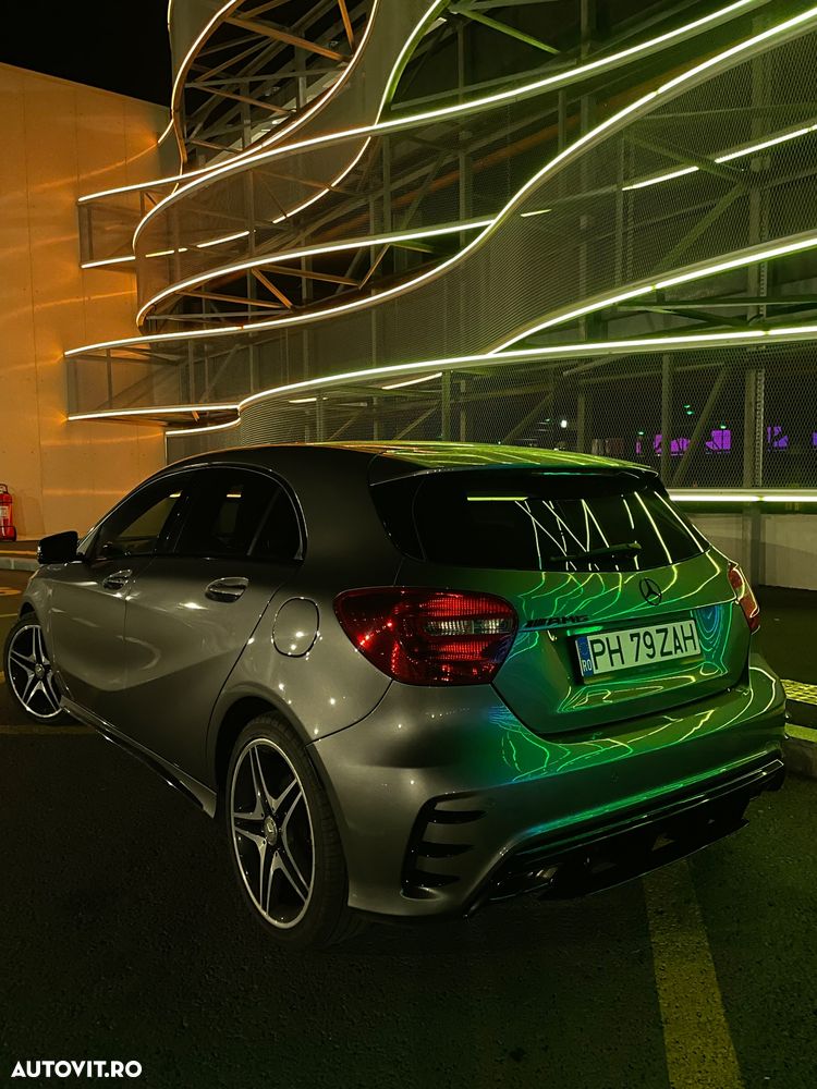 Mercedes-Benz A 180 AMG Line - 12