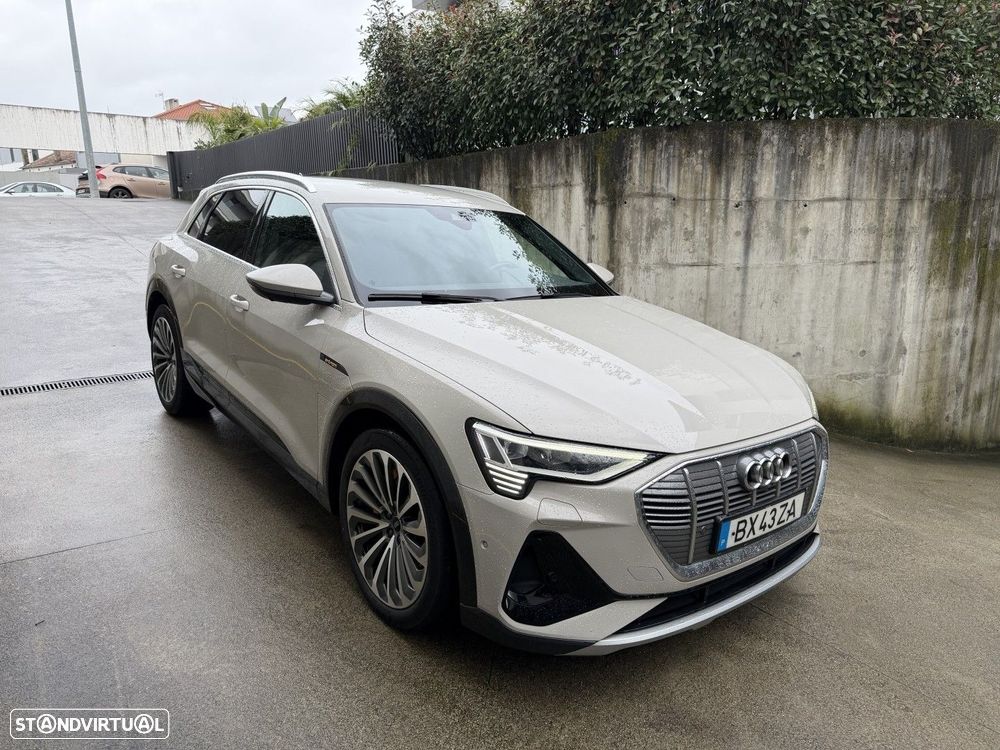 Audi e-tron 55 quattro S line - 13