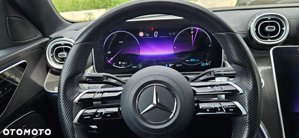 Mercedes-Benz Klasa C 220 d mHEV AMG - 36